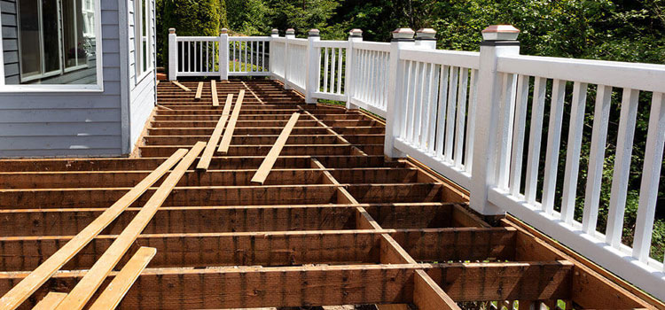 Deck Repair Free Estimate in Lawndale, CA